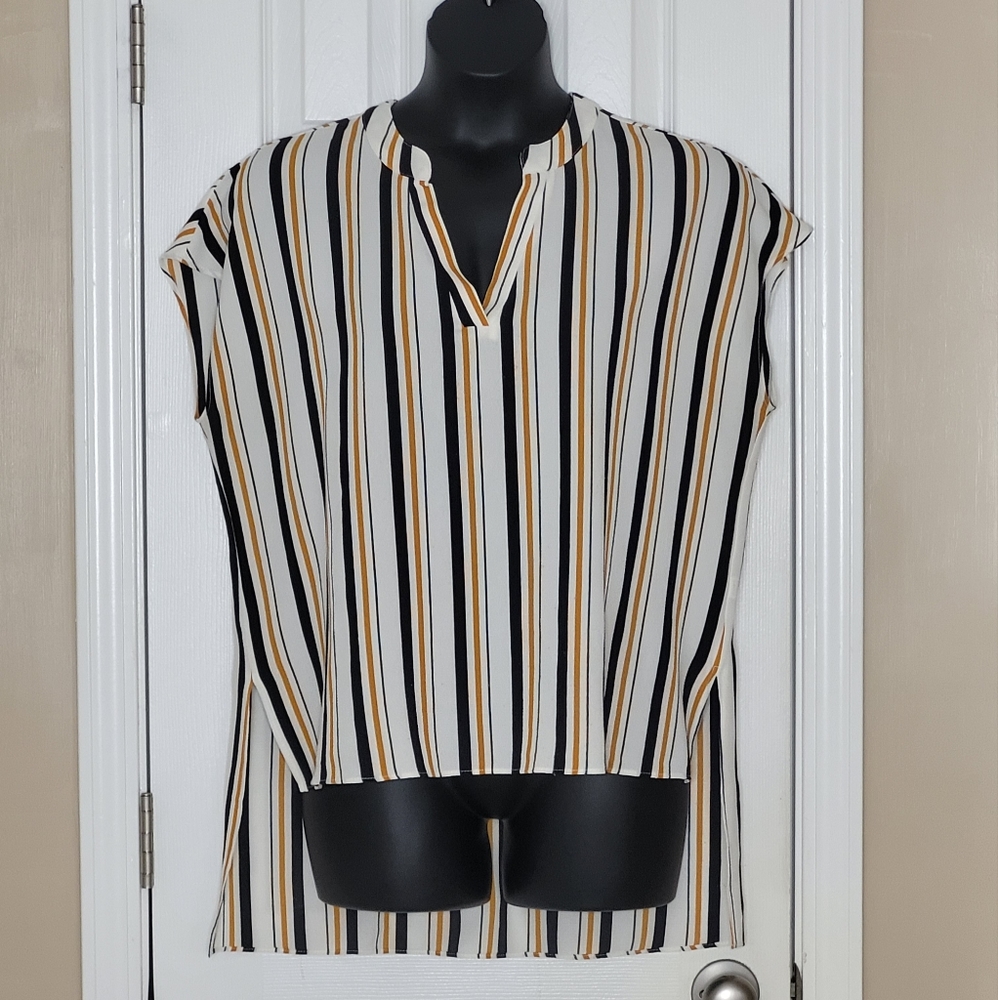 ❤️ 3/$10 High-Low Top